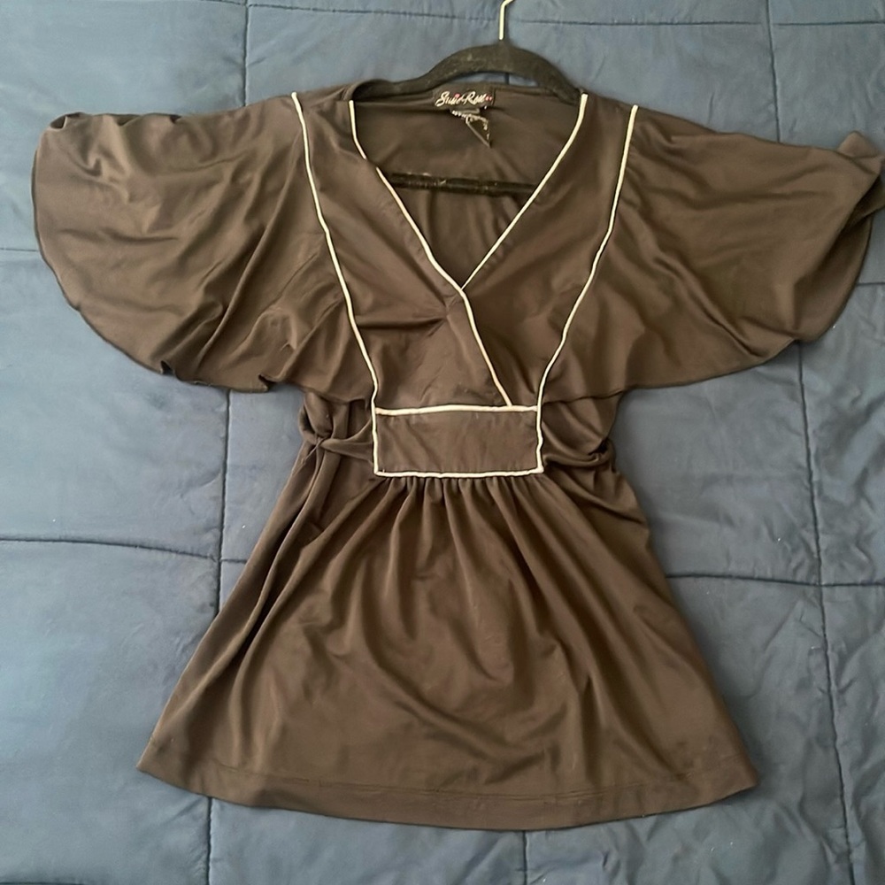 !!!Susie Rose cute black blouse with ribbon 🎀 on the back…